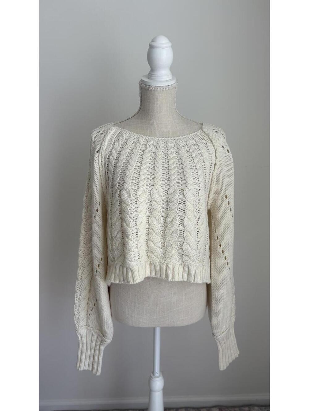 Altar'd State Cream Cropped Open Knit Cable Sweater Pullover Long Sleeve Size L